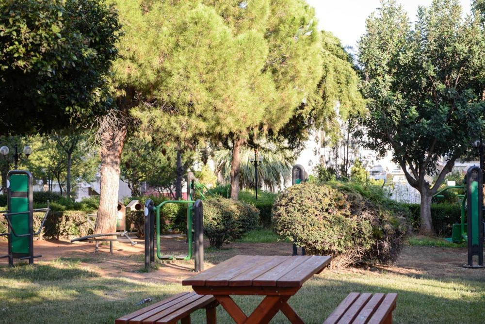 Beautiful House In Alimos Near To The Beach And Metro Athene Buitenkant foto